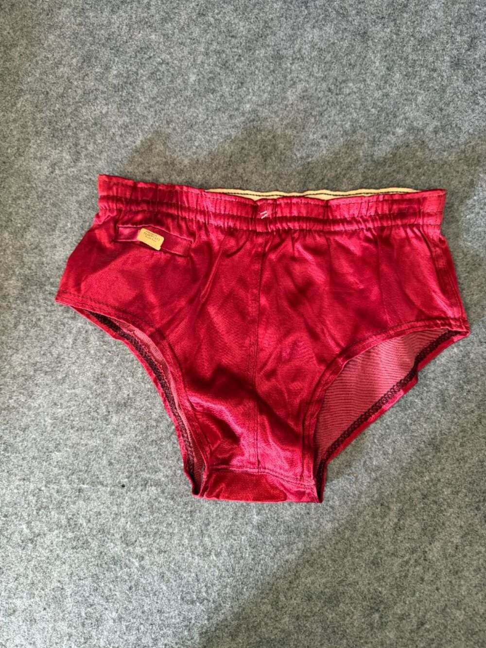 Vintage NWT Athletic Short Shorts Size Medium Red Satin Style Greenspan's